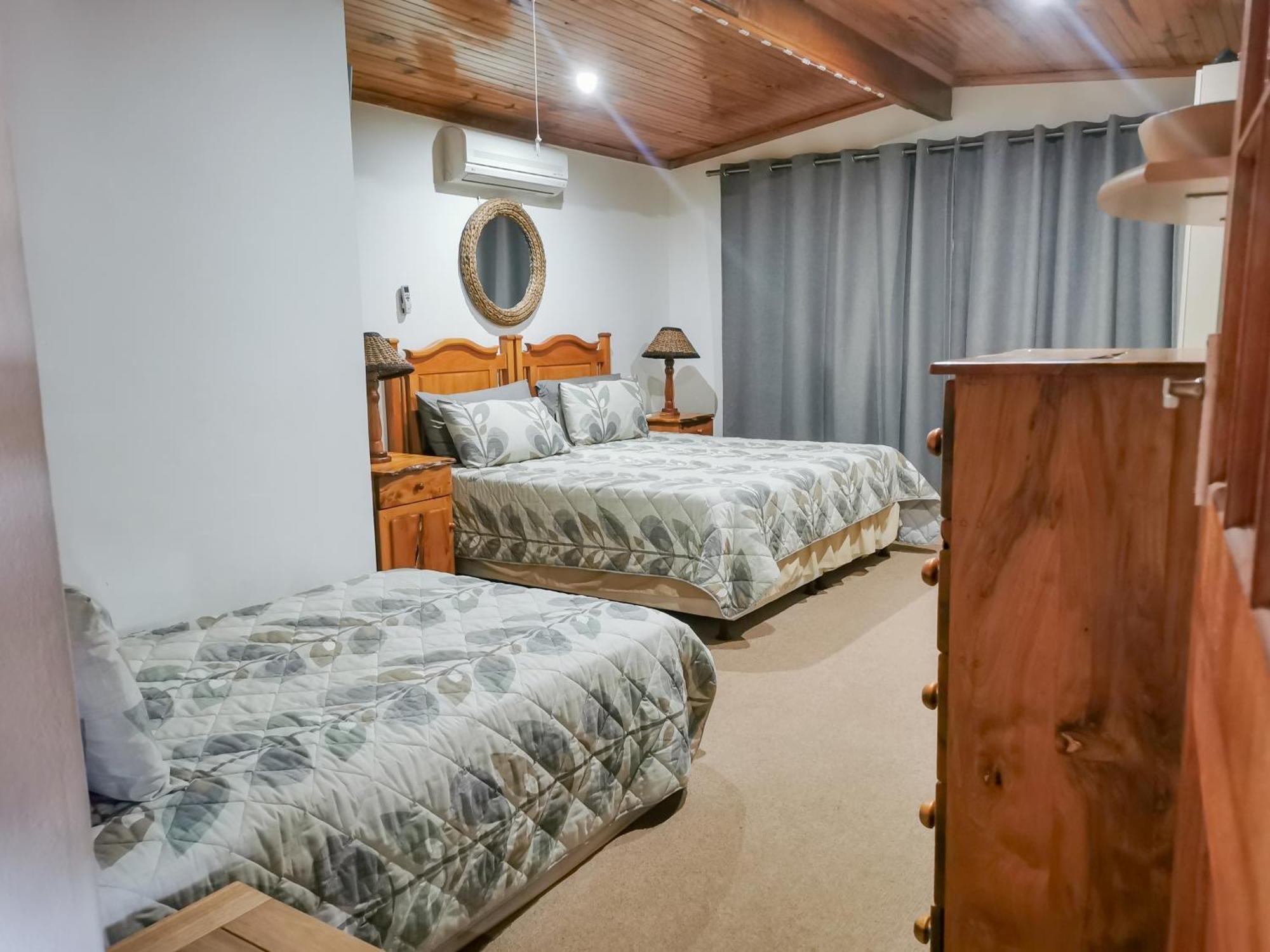 Seaviews Holiday Resort Джефрис Бей Екстериор снимка